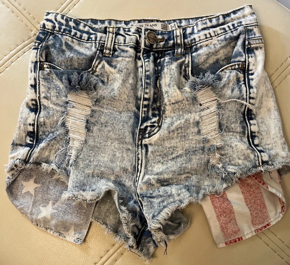 SIZE 7 Peek a Boo Pockets-American Flag-Patriotic Cut off Blue Jean Shorts